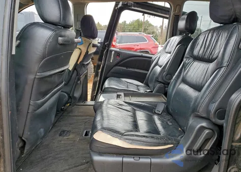 2005 Honda Odyssey Touring z USA, uszkodzony, nr VIN 5FNRL38845B055604